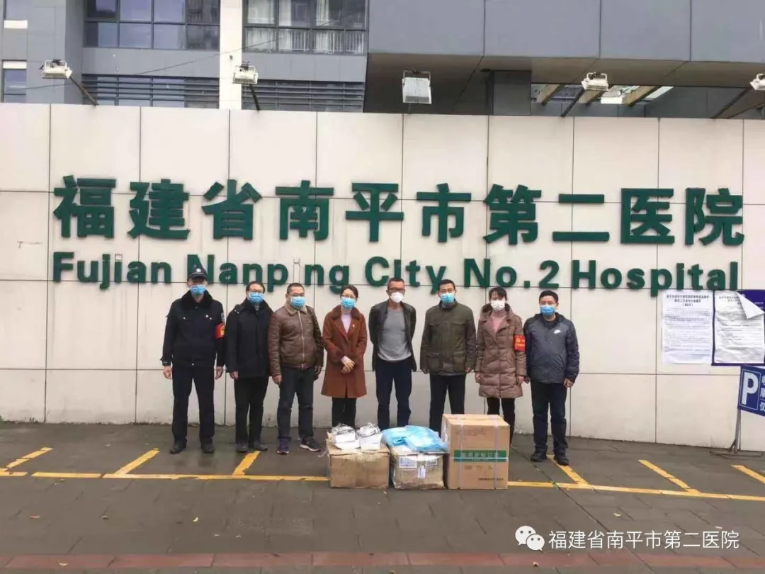 带领白衣战士温暖逆行记南平市第二医院院长巢毅